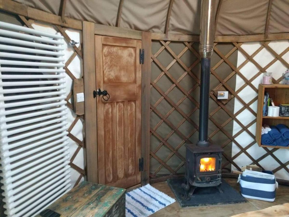 Bembridge Harbour Yurt - Log Burner - Wifi Villa Dış mekan fotoğraf