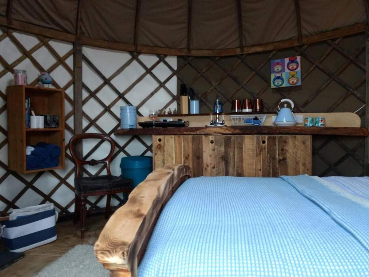 Bembridge Harbour Yurt - Log Burner - Wifi Villa Dış mekan fotoğraf